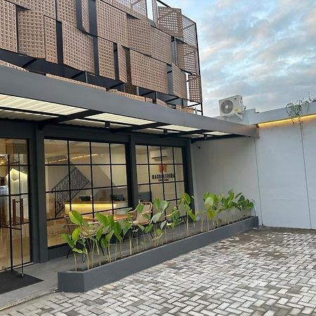 Masri Living By Daphna International Hotel Yogyakarta Eksteriør billede