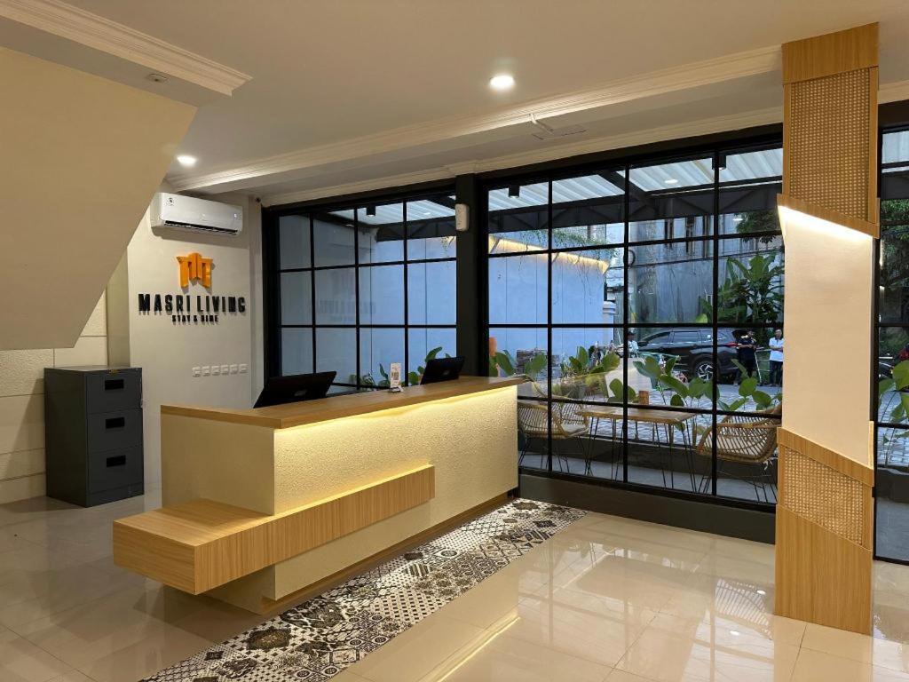 Masri Living By Daphna International Hotel Yogyakarta Eksteriør billede