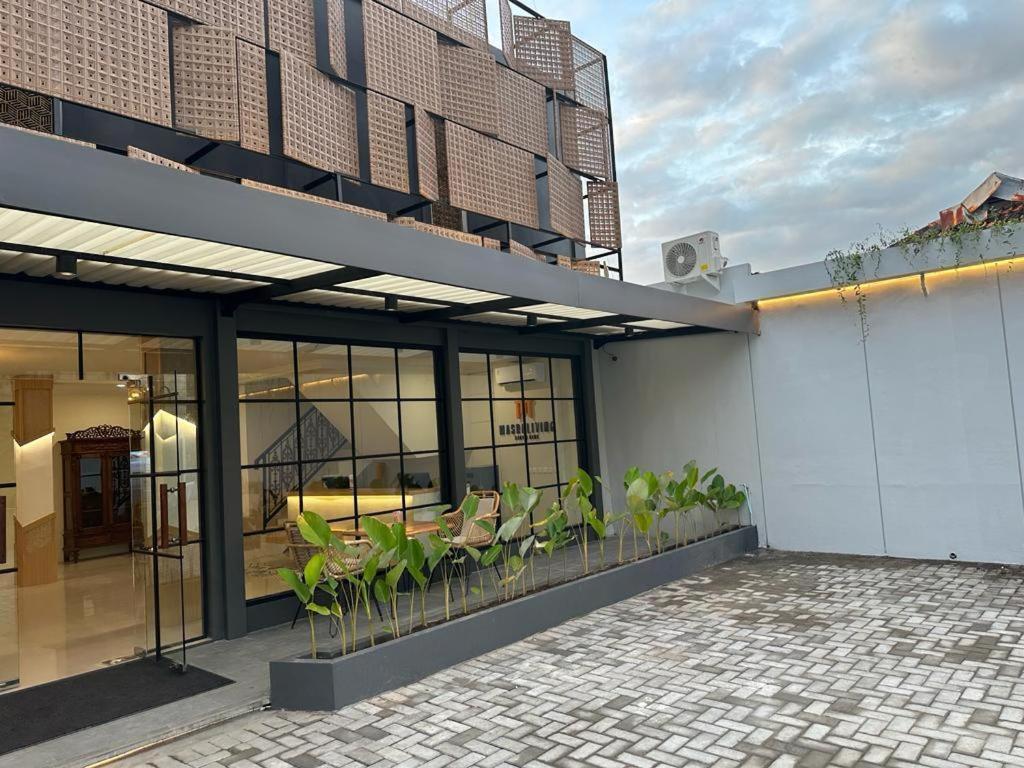 Masri Living By Daphna International Hotel Yogyakarta Eksteriør billede