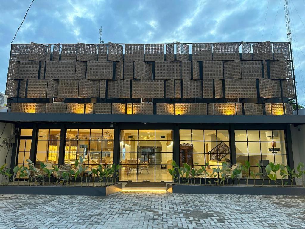 Masri Living By Daphna International Hotel Yogyakarta Eksteriør billede