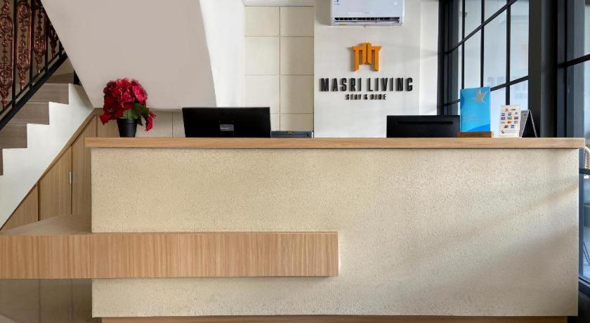 Masri Living By Daphna International Hotel Yogyakarta Eksteriør billede