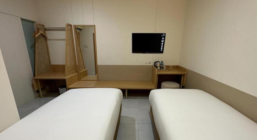 Masri Living By Daphna International Hotel Yogyakarta Eksteriør billede